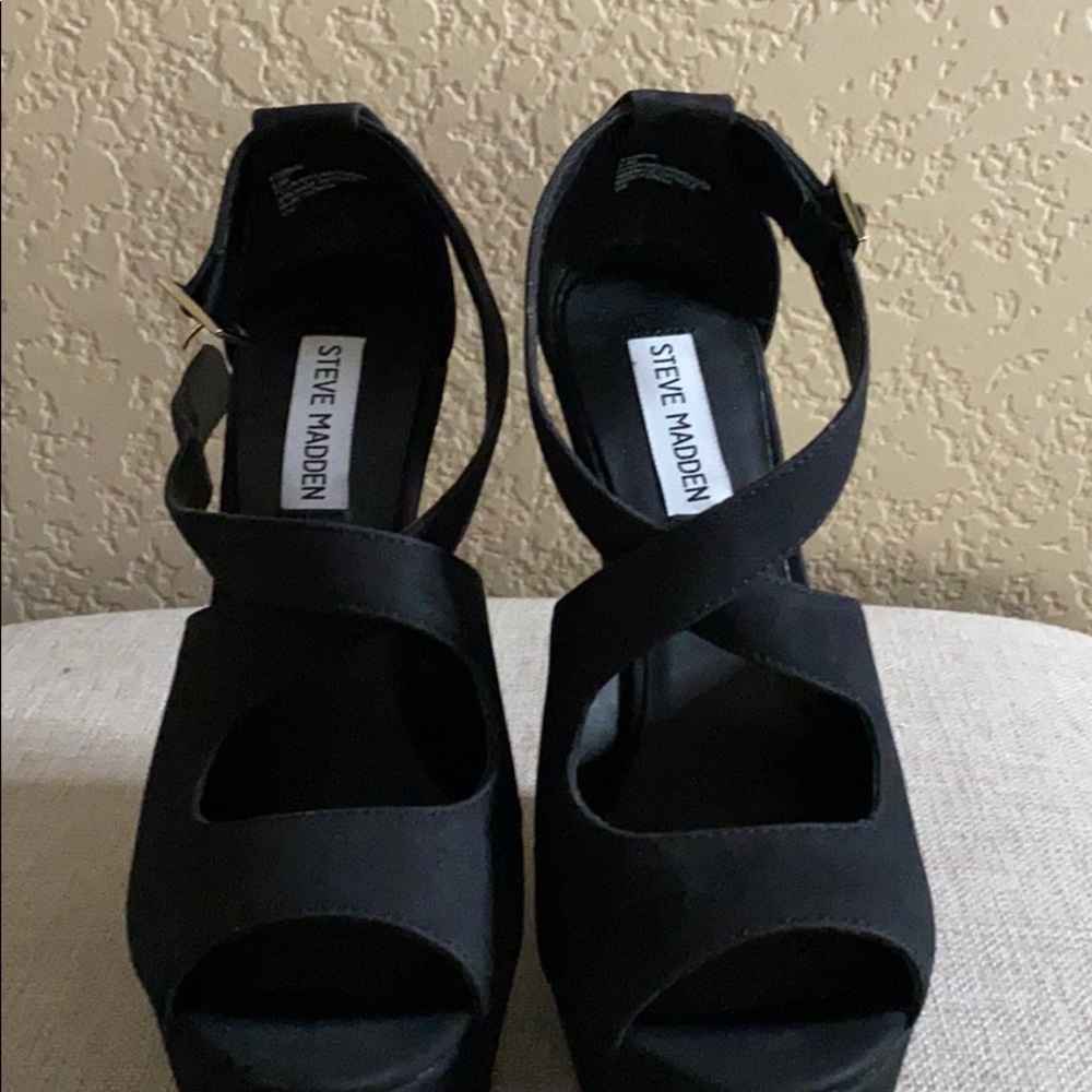 Steve Madden wedges - Picture 2 of 7